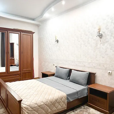 Center Stefan Street 1 Bedroom Chisinau
